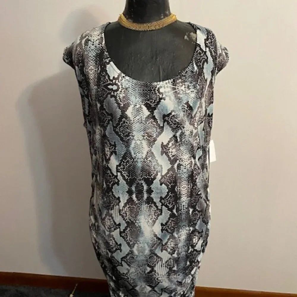 Jennifer Lopez Snakeskin Black, White, Green, side zip dress, size 2X